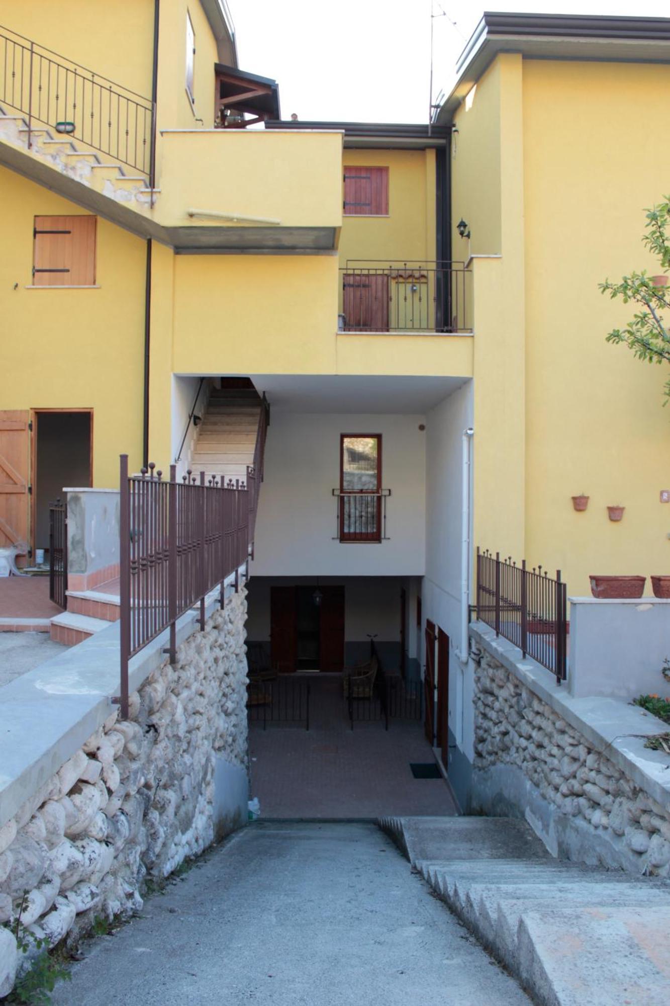 4Flats In Orto Di Venanzio Leilighet Barrea Eksteriør bilde
